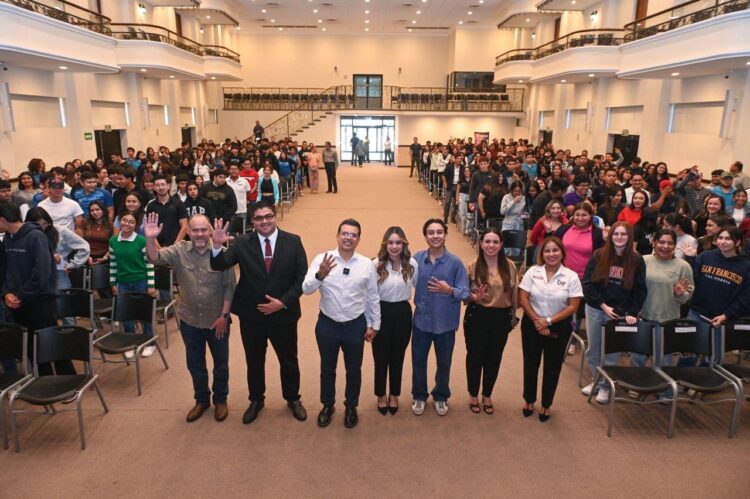 Imparte DIF Victoria conferencia a la comunidad estudiantil del ICEST