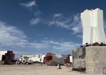 Inicia la instalación de Cruz Monumental en cerro del pueblo mágico de Tula, Tamaulipas