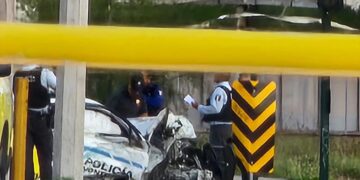 Asesinan a policía en Monterrey y le roban arna y patrulla