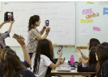 Plantea Diputada restringir entrada de celulares de niños a escuelas de Tamaulipas