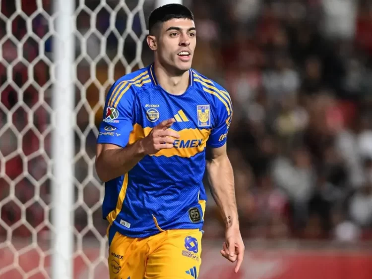 Tigres mantiene hegemonía sobre Necaxa con gol en la compensación
