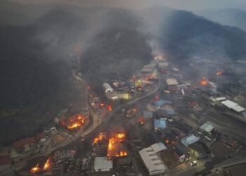 Incendios en Corea del Sur dejan 27 mil evacuados y 24 muertos. 