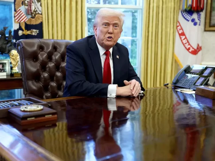 Anuncio Donald Trump aranceles del 25% a las importaciones de automóviles de México y Canadá