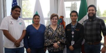 Van estudiantes de la Universidad Tecnológica de Altamira a Feria Científica y Tecnológica en Paraguay