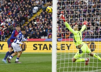 Barcelona recupera la cima de LaLiga, golea a la Real Sociedad