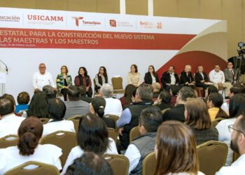 Refuerzan gobiernos federal y estatal compromiso con el magisterio tamaulipeco