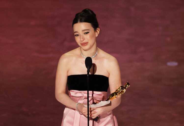  Mikey Madison gana la estatuilla a Mejor Actriz en los Premios Oscar 2025