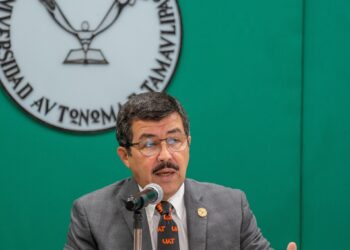 Dámaso Anaya rendirá el 4 de abril su primer informe de labores como rector de la UAT