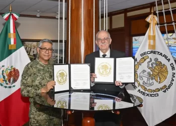 Semar y Agricultura firman convenio de protección a la acuacultura en México