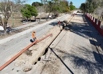 Rehabilitan drenaje sanitario en Poblado de Dolores, Abasolo, Tamaulipas