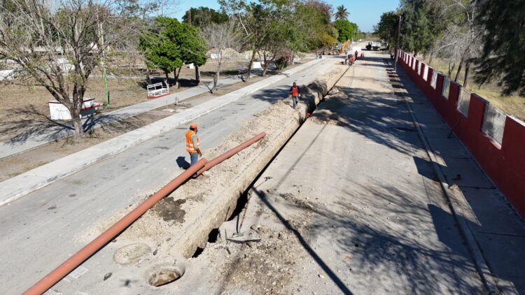 Rehabilitan drenaje sanitario en Poblado de Dolores, Abasolo, Tamaulipas