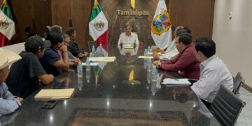 “Estoy del lado de ustedes”: Américo Villarreal a representantes ejidales de Llera