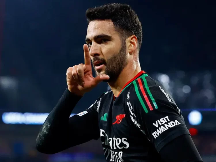 Arsenal golea 7-1 a PSV de Países Bajos en Champions League