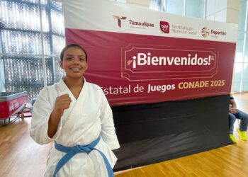 Gana estudiante Valeria Medellín Mansilla torneo estatal de karate en Tamaulipas