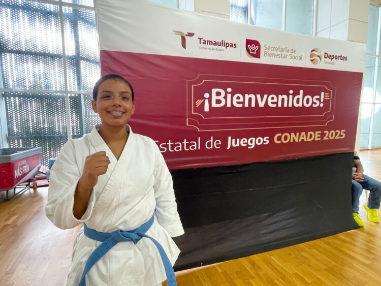 Gana estudiante Valeria Medellín Mansilla torneo estatal de karate en Tamaulipas