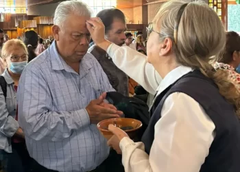 Miles de fieles acuden este Miércoles de Ceniza a la Basílica de Guadalupe en CDMX