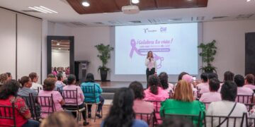 Atiende DIF Tamaulipas a más de 3 mil mujeres de manera integral en los 43 municipios