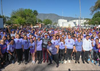 Participan Lalo y Lucy en Zumbaton del Día de la Mujer 2025 en Cd. Victoria