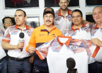 El Rector de la UAT Anuncia Transmisión de Partidos del Correcaminos por Radio UAT