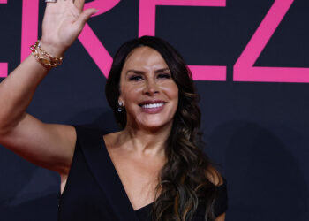 Netflix reafirma apoyo a Karla Sofía Gascón tras la polémica