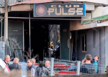 Macedonia del Norte declara luto nacional tras incendio en discoteca