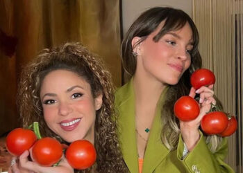 Belinda sorprende a Shakira con flores y la colombiana suma fecha en Guadalajara