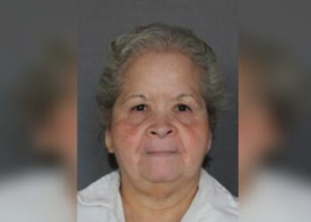 Yolanda Saldívar seguirá en prisión por asesinato de Selena