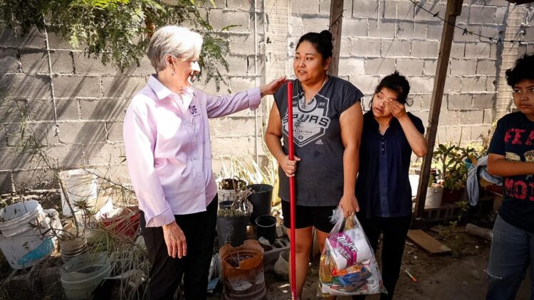 Mantiene DIF Tamaulipas atención a familias en colonias afectadas por lluvias e inundaciones en Reynosa