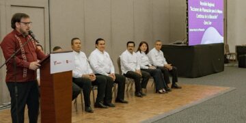 Convoca Miguel Ángel Valdez García a trabajar unidos por la mejora educativa