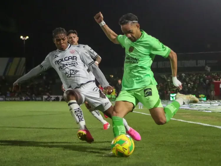 FC Juárez rescata empate 2-2 contra Necaxa y asegura Play-in