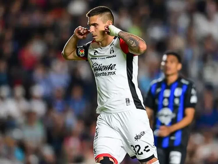 Atlas vence a Querétaro con un golazo digno del Puskas