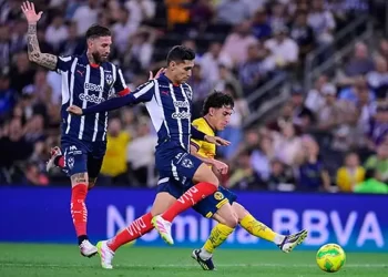 Monterrey derrota 1-0 al América y busca pase a Liguilla