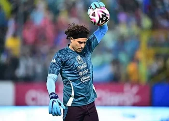 Memo Ochoa comienza a planear su retiro del futbol