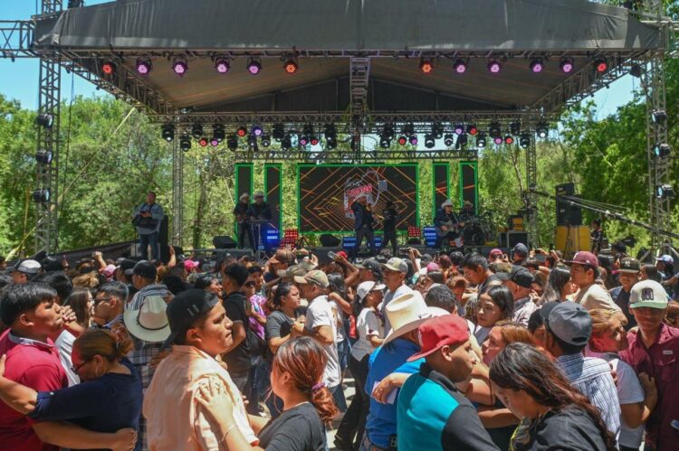 Van cientos a disfrutar de Los Líricos en el San Marcazo de Cd. Victoria