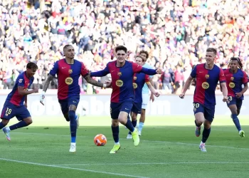 Barcelona remonta y gana 4-3 al Celta de Vigo con penal al minuto 98