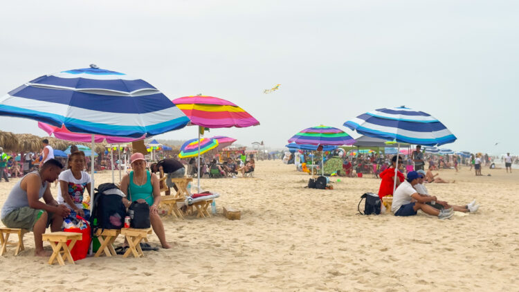 Registran playas de Tamaulipas gran afluencia en la semana santa 2025
