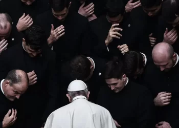 Con una media de 70 años de edad, 135 cardenales elegirán al próximo Papa