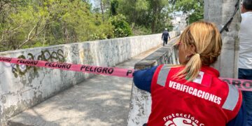 Clausuran puente peatonal (calle 13) sobre el río San Marcos por riesgo de colapso