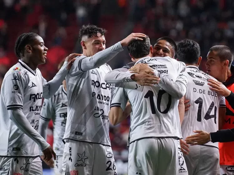 Necaxa vence 2-1 a Xolos y es tercero en la tabla de Liga MX