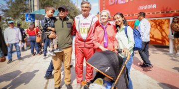 Américo Villarreal y María de Villarreal conviven con familias tamaulipecas en DIFzania