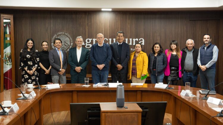 Promueven alimentación saludable directa del campo a la mesa y de calidad