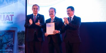 Gobernador de Tamaulipas y rector de la Universidad presiden lanzamiento de la Fundación UAT