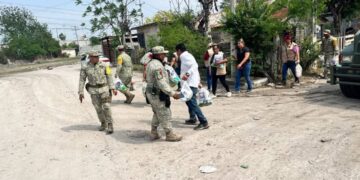 Entregan Federación y Estado 16 mil apoyos a damnificados por inundaciones en Reynosa