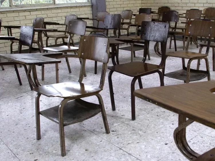 Siete niños de primaria se intoxican con dulces de marihuana en escuela de Nuevo León