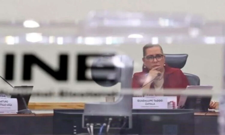 INE sancionará favoritismo a candidatos del Poder Judicial