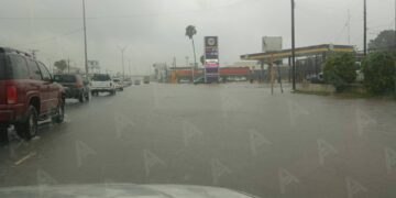 Lluvias causan severos encharcamientos en Matamoros,Tamaulipas