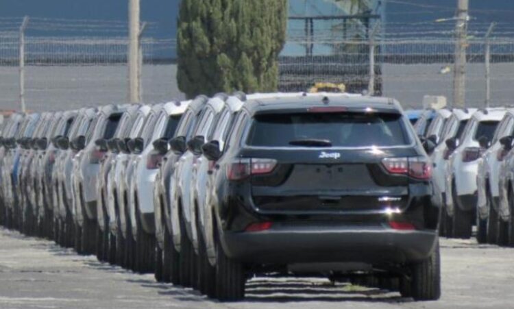 Diputados buscan frenar autos Chocolate: Exigen a Sheinbaum eliminar decreto