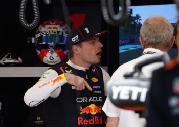 GP Arabia Saudí: Verstappen en la pole y Sainz en sexto lugar