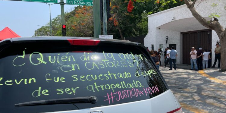 Exigen justicia por Kevin, niño atropellado por camión de la empresa Castores