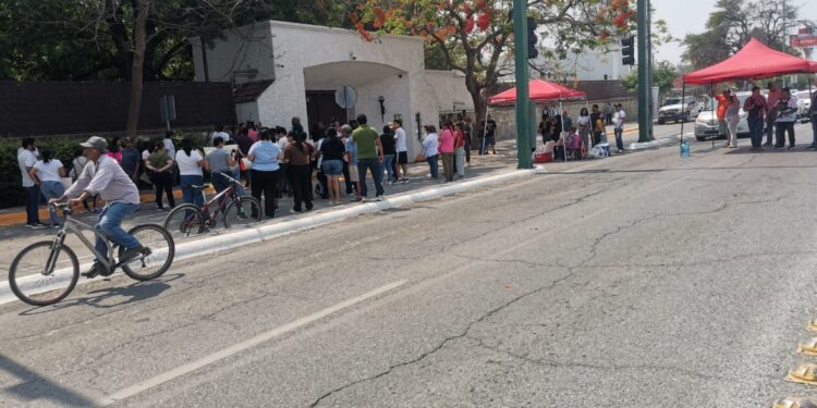 Exigen justicia por Kevin, niño atropellado por camión de la empresa Castores